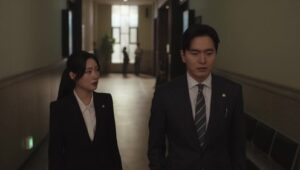 Beyond the Bar: 1×3